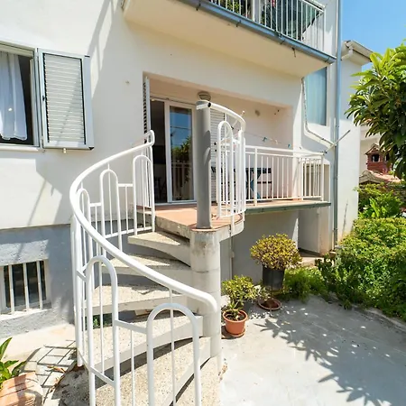 Apartment Venci *
